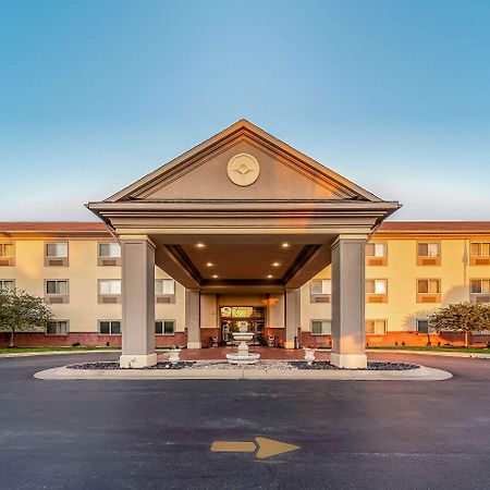 Quality Inn & Suites Hannibal Extérieur photo