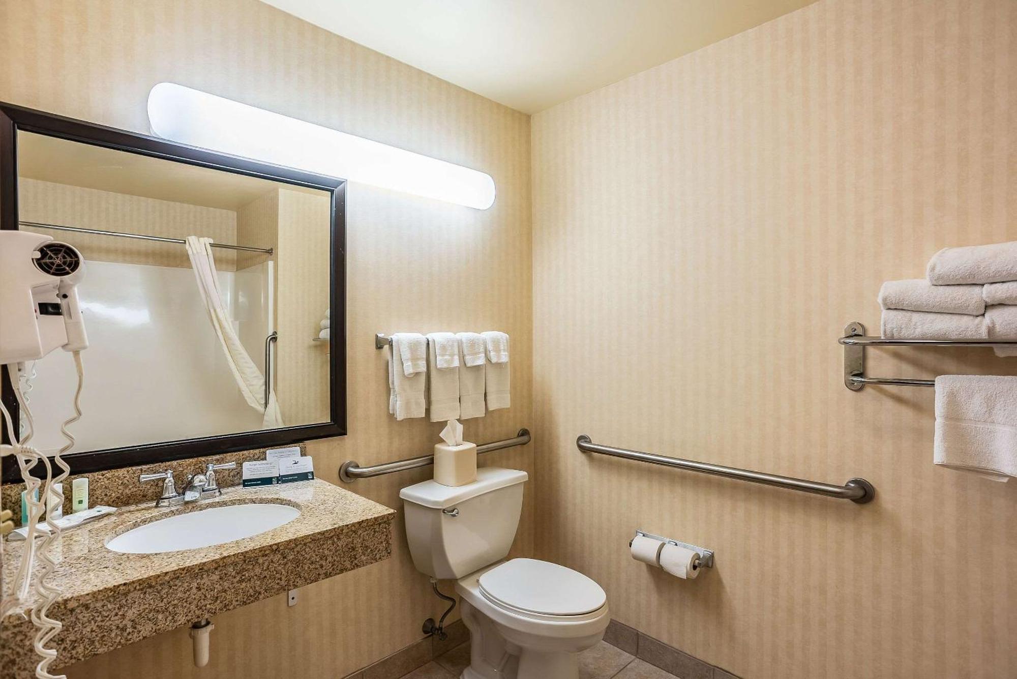 Quality Inn & Suites Hannibal Extérieur photo