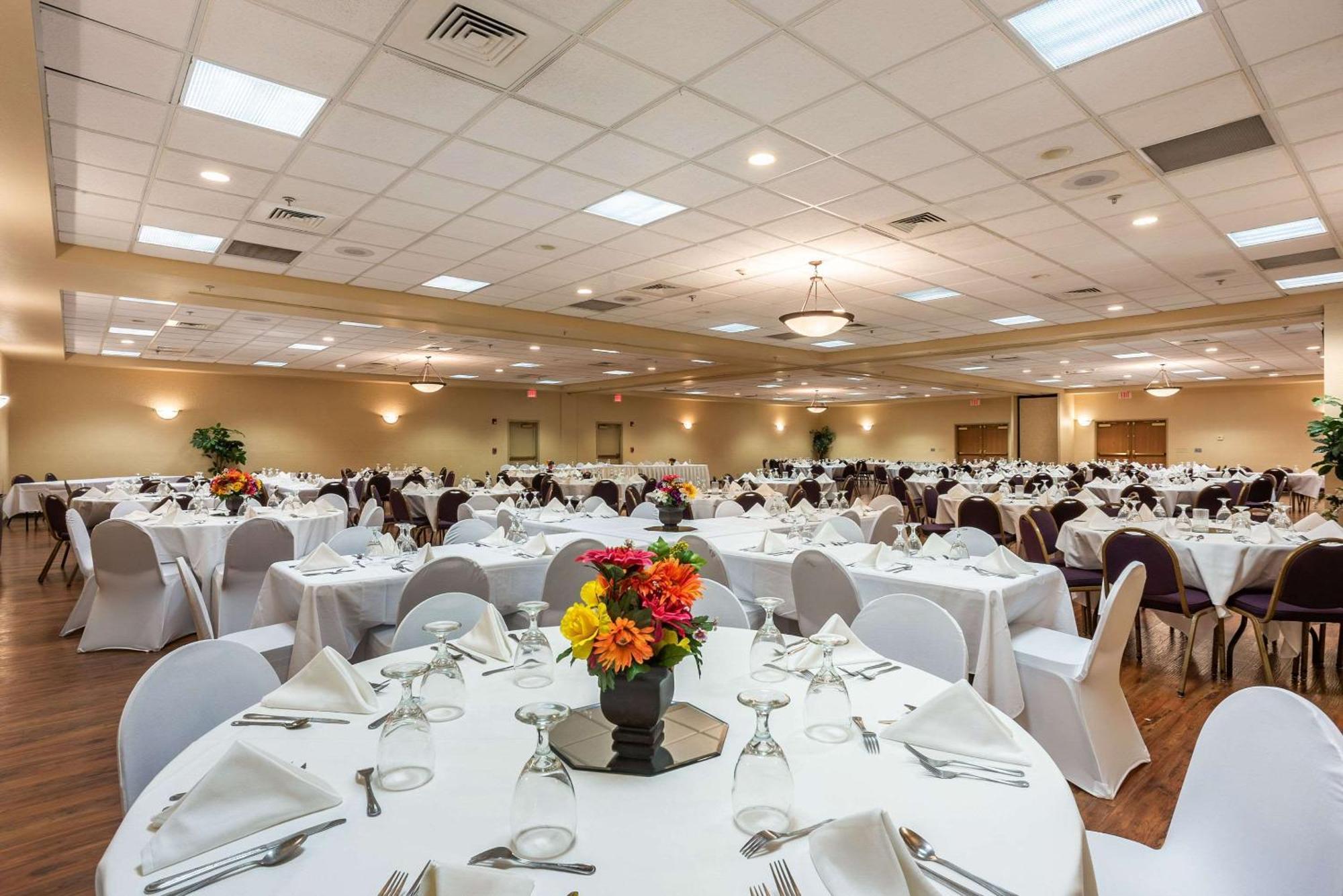 Quality Inn & Suites Hannibal Extérieur photo