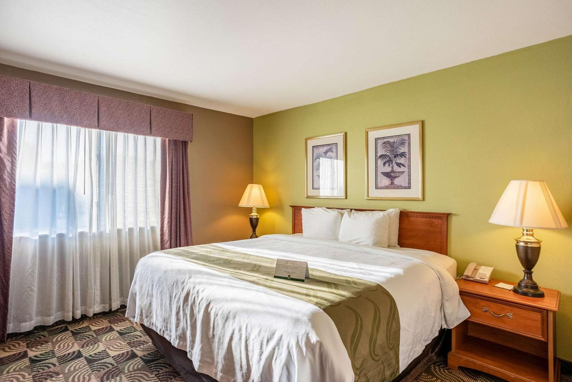 Quality Inn & Suites Hannibal Extérieur photo
