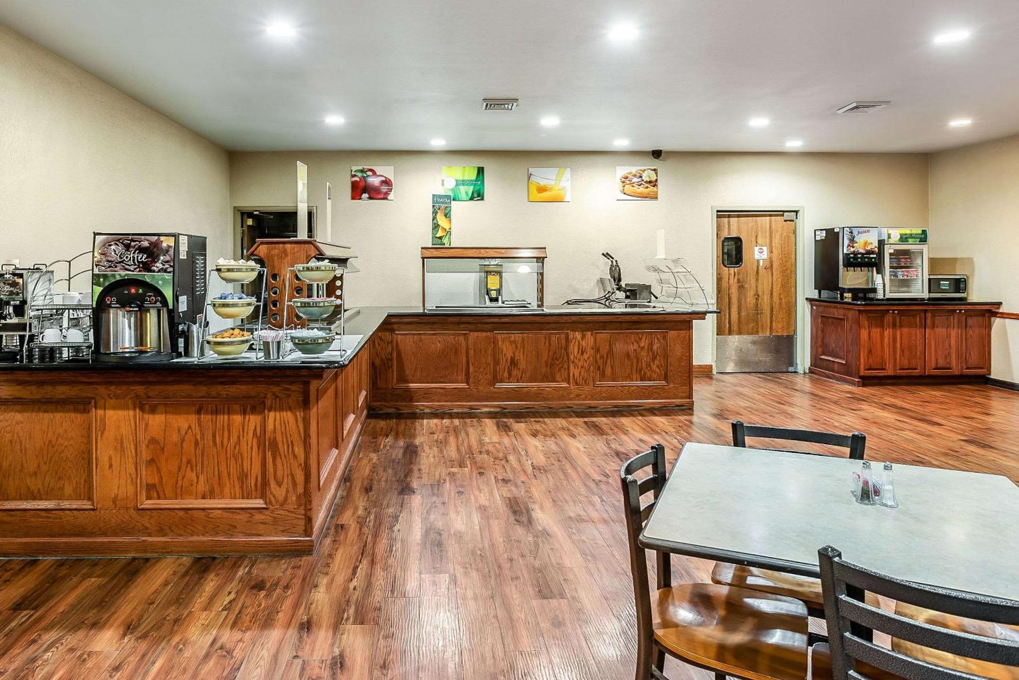 Quality Inn & Suites Hannibal Extérieur photo