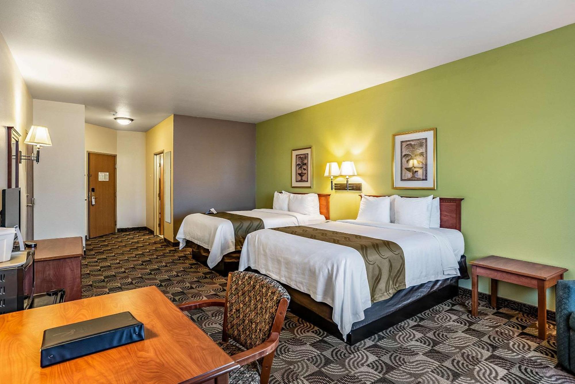 Quality Inn & Suites Hannibal Extérieur photo
