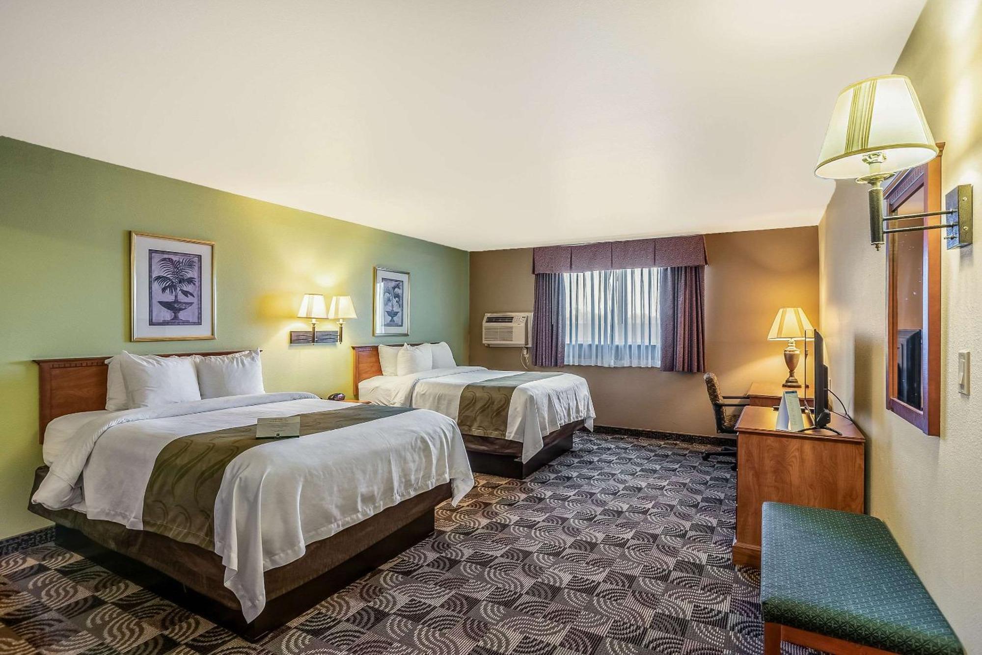 Quality Inn & Suites Hannibal Extérieur photo