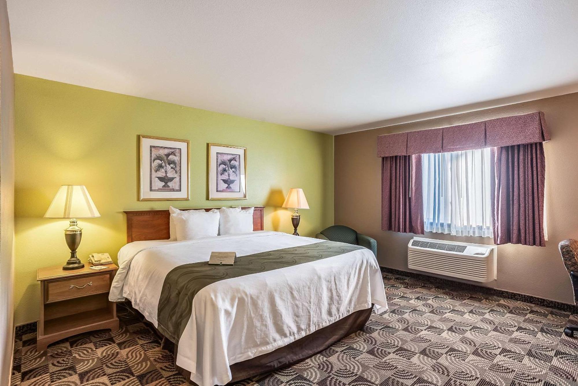 Quality Inn & Suites Hannibal Extérieur photo