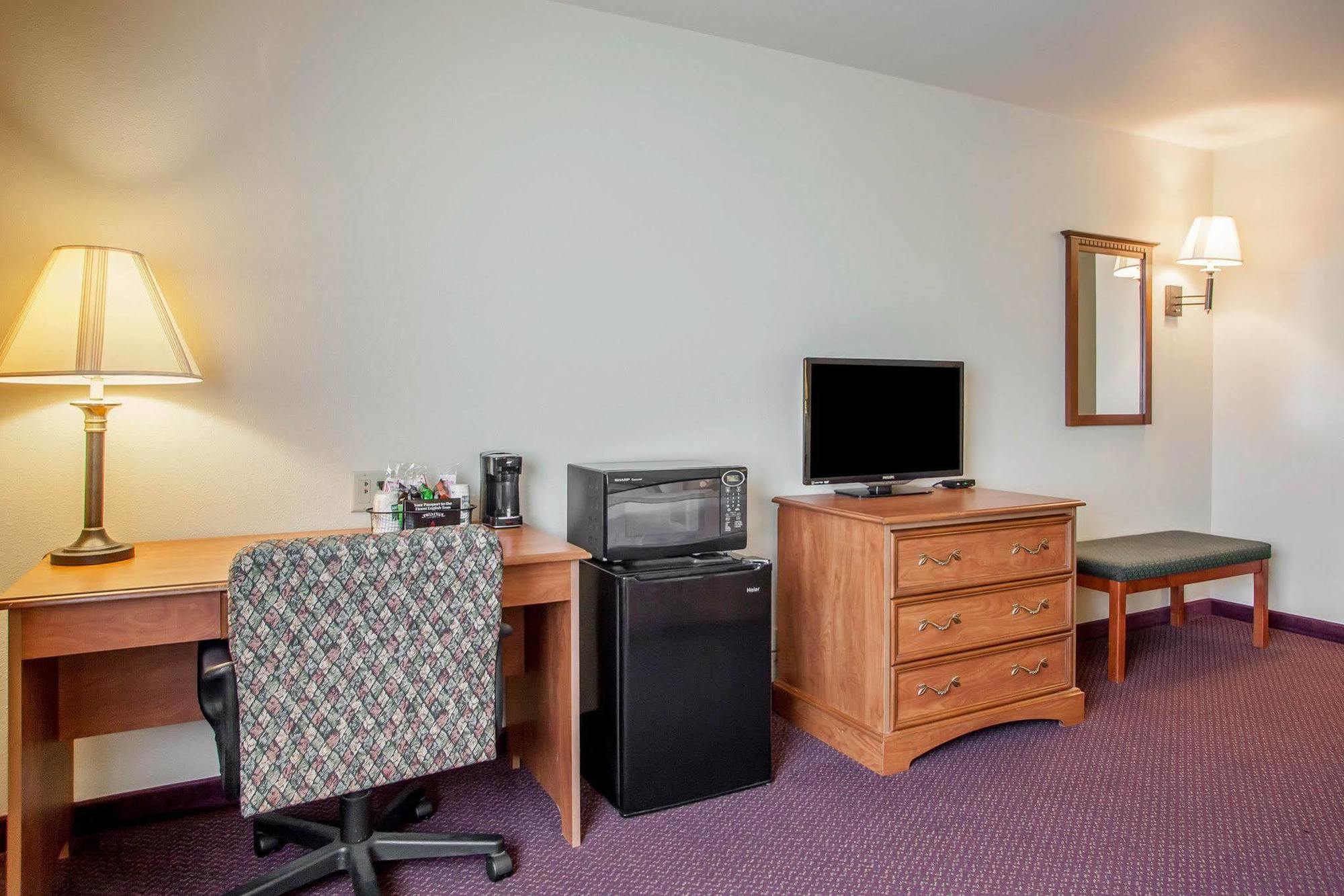Quality Inn & Suites Hannibal Extérieur photo