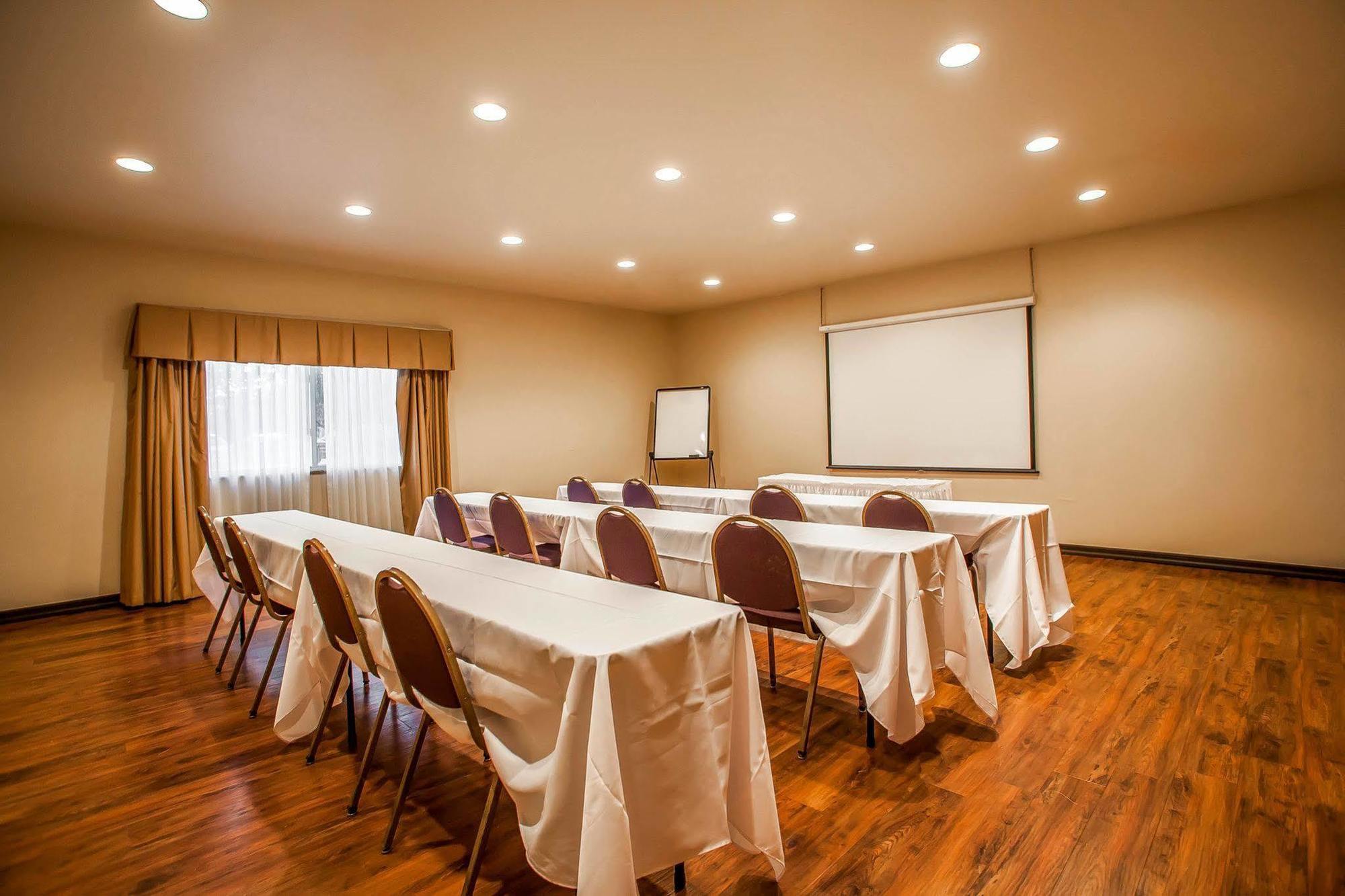 Quality Inn & Suites Hannibal Extérieur photo