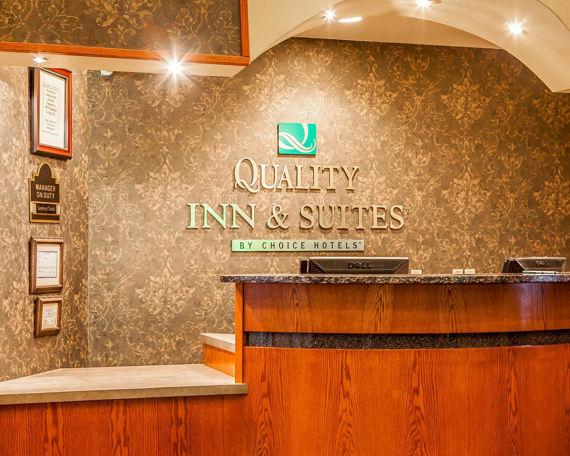 Quality Inn & Suites Hannibal Extérieur photo